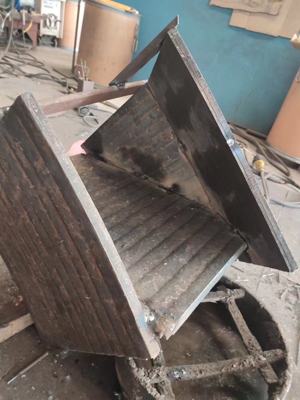 福建什么是明弧堆焊耐磨复合钢板