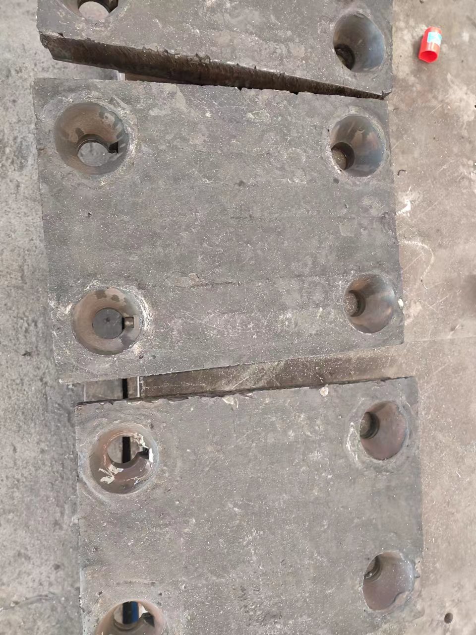 福建七种碳化铬堆焊耐磨钢板的加工方式